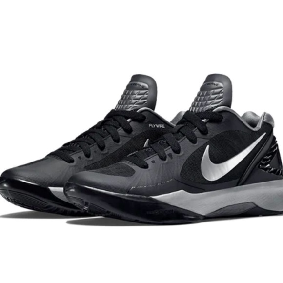 Women’s~ Nike Volley Zoom Hyperspike Flywire Sneakers ~Black w/ Metallic. Size 6 - Picture 2 of 6